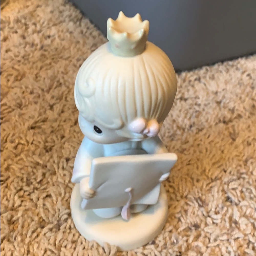 Precious moments Graduate princess 1986 figurine - Picture 2 of 3